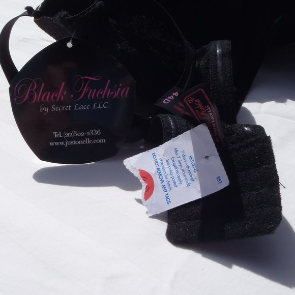 Secret Lace Black Fuchsia Bra - NWT - Picture 7 of 10